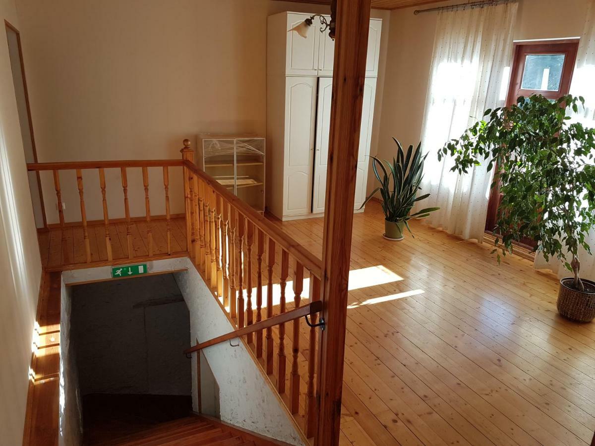 Maerjamaa Hostel Buitenkant foto