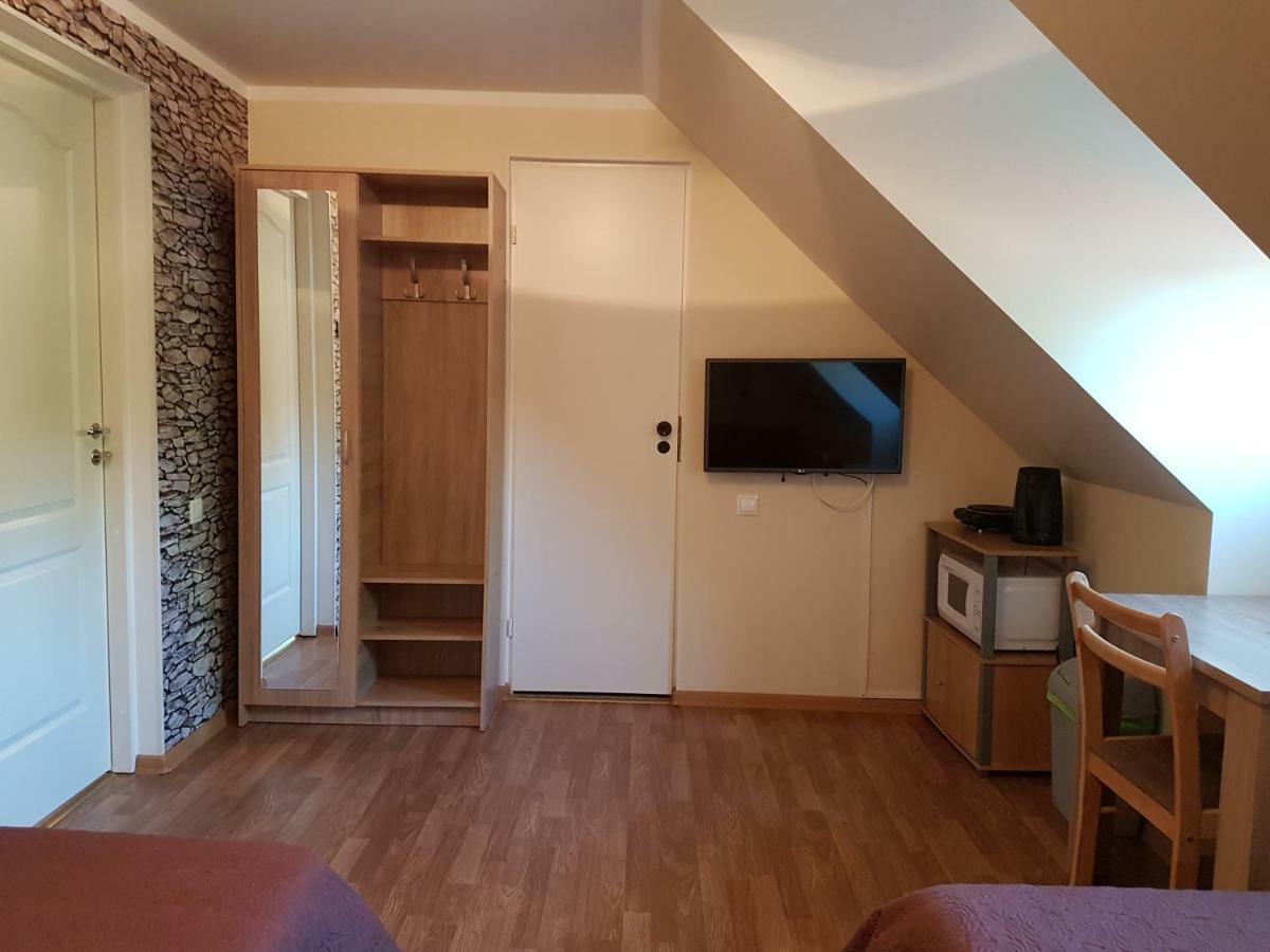 Maerjamaa Hostel Buitenkant foto